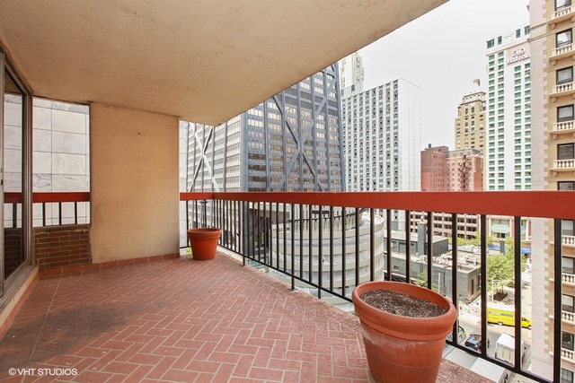 201 E Chestnut St #9a, Chicago, IL 60611 photo 10
