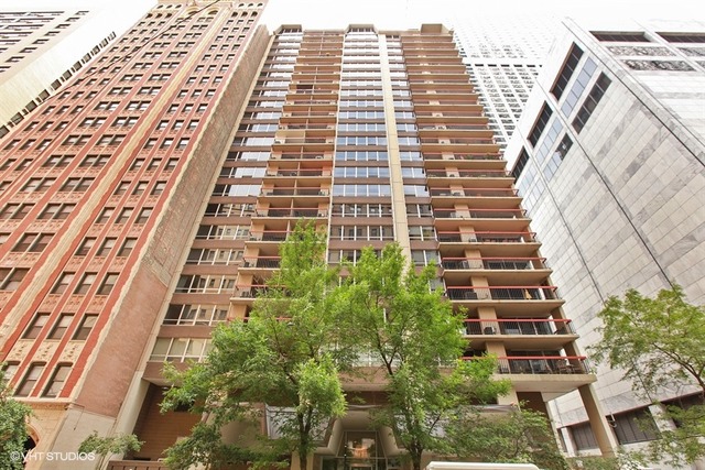 201 E Chestnut St #9a, Chicago, IL 60611 photo 1