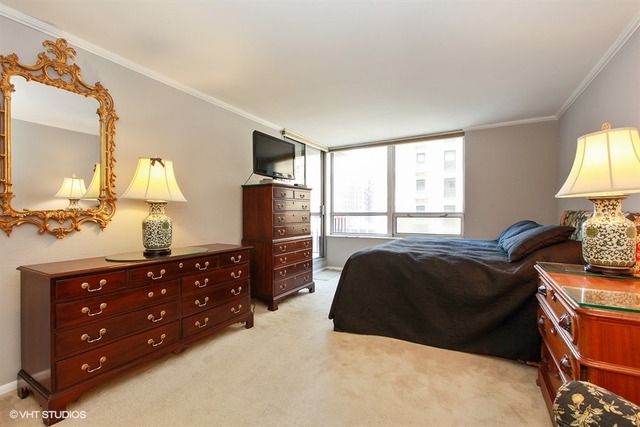201 E Chestnut St #9a, Chicago, IL 60611 photo 6