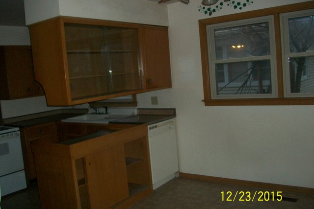 464 Enos Ave, Kankakee, IL 60901 photo 3