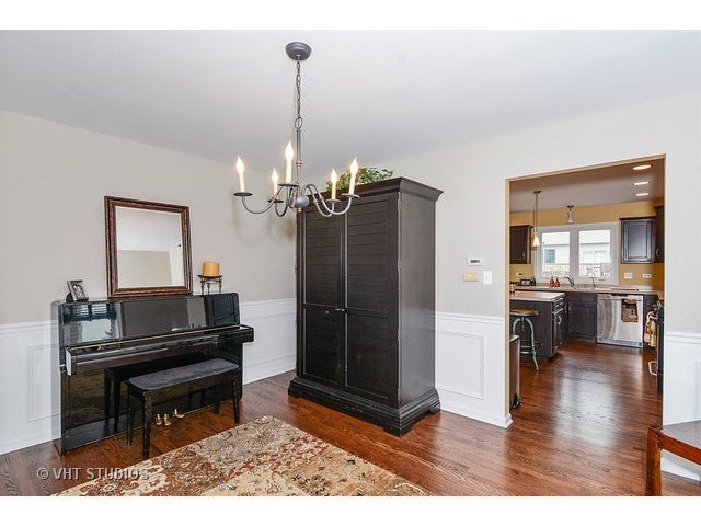 265 Maple St, Beecher, IL 60401 photo 7