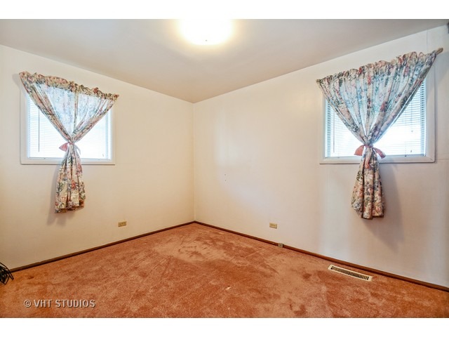 15305 Dorchester Ave, Dolton, IL 60419 photo 4