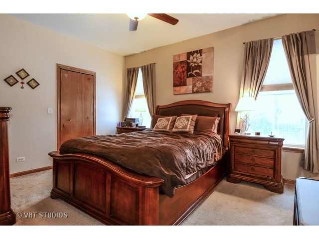 2934 Arbor Ln, Aurora, IL 60502 photo 7
