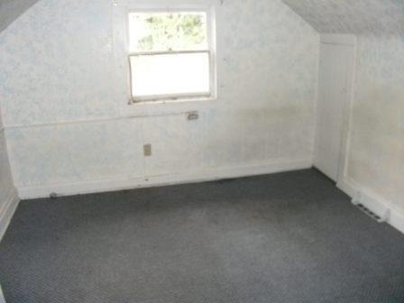2904 Elim Ave, Zion, IL 60099 photo 10
