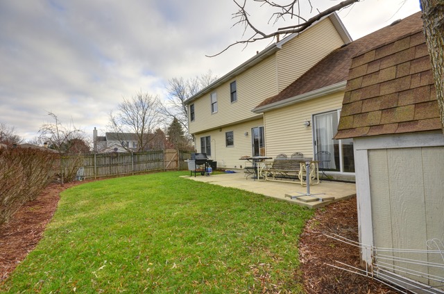 651 Canyon Ln, Elgin, IL 60123 photo 20