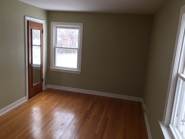 786 E Golf Rd, Des Plaines, IL 60016 photo 9