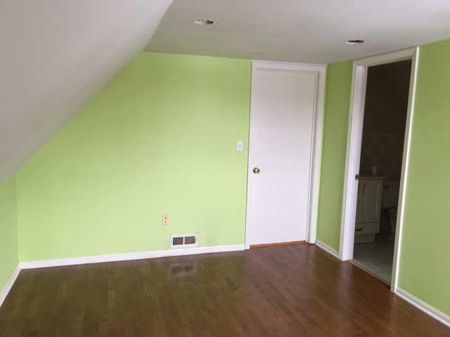 786 E Golf Rd, Des Plaines, IL 60016 photo 17