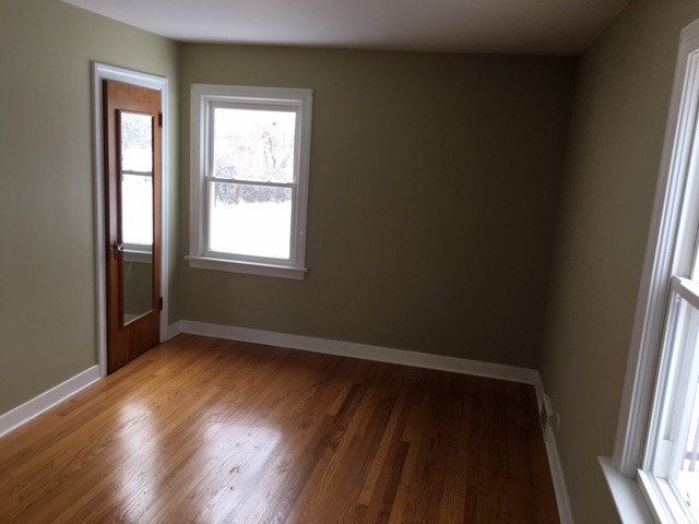 786 E Golf Rd, Des Plaines, IL 60016 photo 8