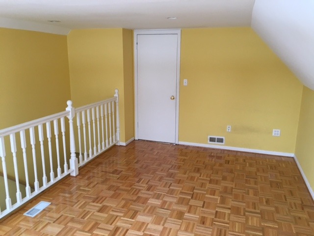 786 E Golf Rd, Des Plaines, IL 60016 photo 15