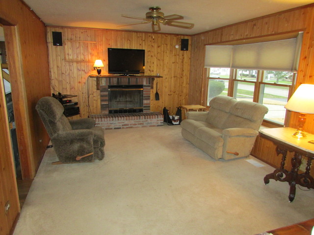 2602 Flicker Ln, Rolling Meadows, IL 60008 photo 2