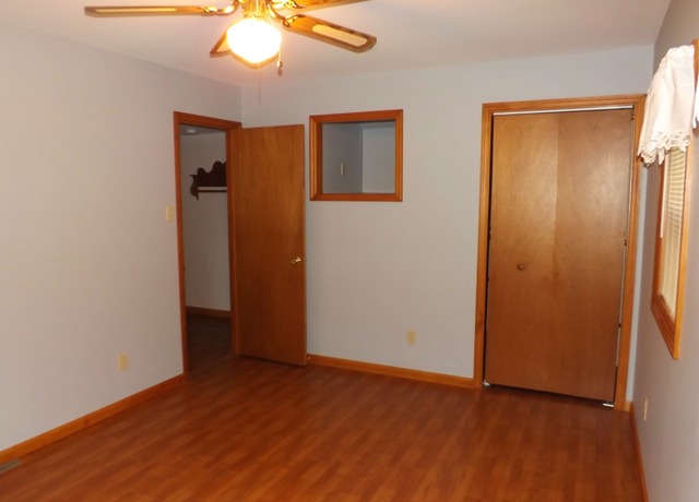 730 E North St, Morris, IL 60450 photo 16