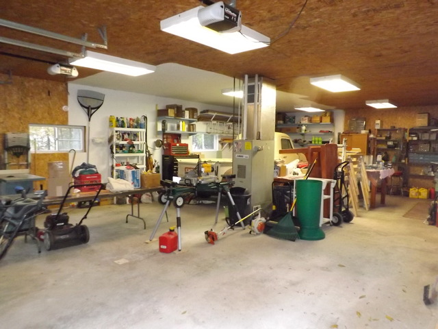 730 E North St, Morris, IL 60450 photo 9