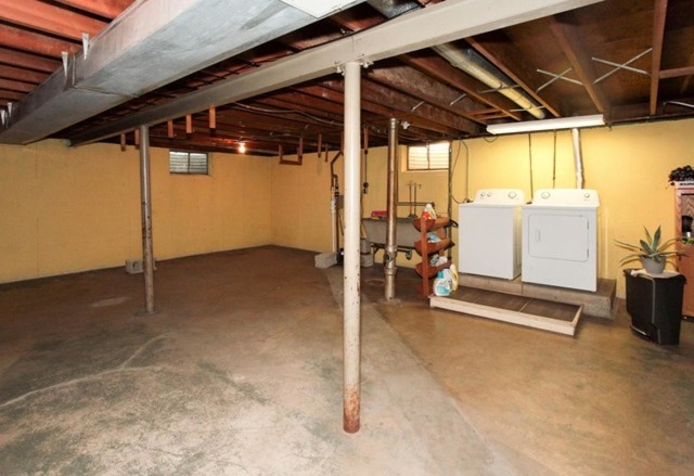 36 S Warrington Rd, Des Plaines, IL 60016 photo 21