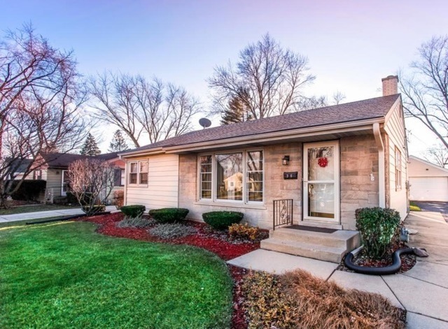 36 S Warrington Rd, Des Plaines, IL 60016 photo 1