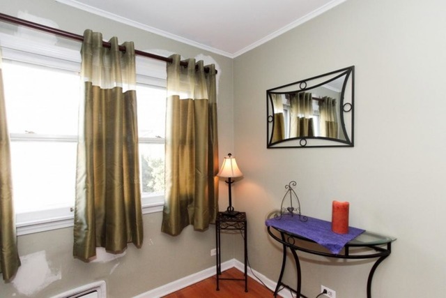 36 S Warrington Rd, Des Plaines, IL 60016 photo 8