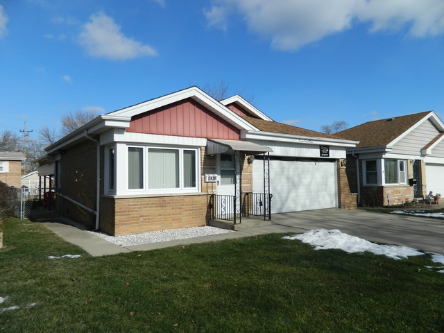 8712 44th St, Lyons, IL 60534 photo 2