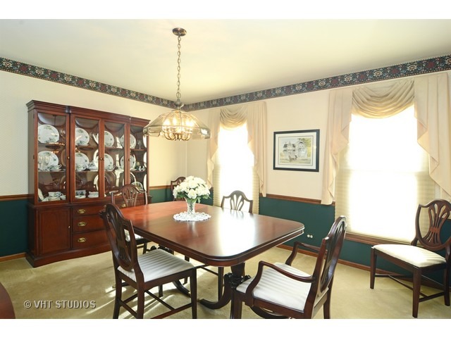 5504 Arrowwood Ln, Rolling Meadows, IL 60008 photo 5