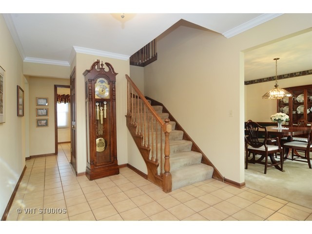 5504 Arrowwood Ln, Rolling Meadows, IL 60008 photo 14