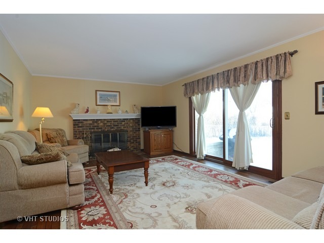 5504 Arrowwood Ln, Rolling Meadows, IL 60008 photo 7