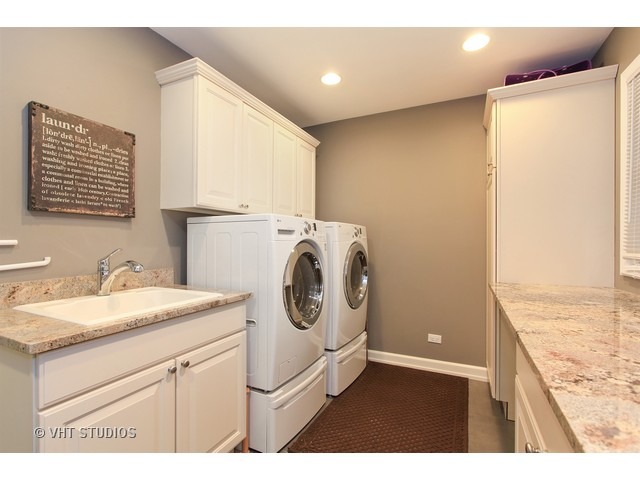 934 Sutton Dr, Northbrook, IL 60062 photo 15