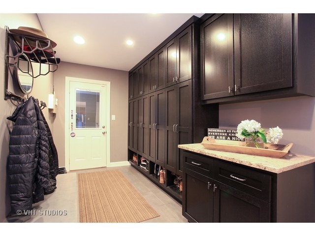 934 Sutton Dr, Northbrook, IL 60062 photo 14