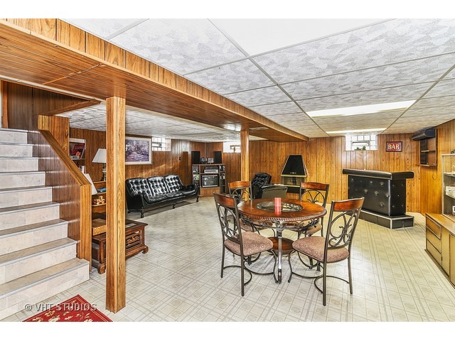 7247 Thomas Ave, Bridgeview, IL 60455 photo 5