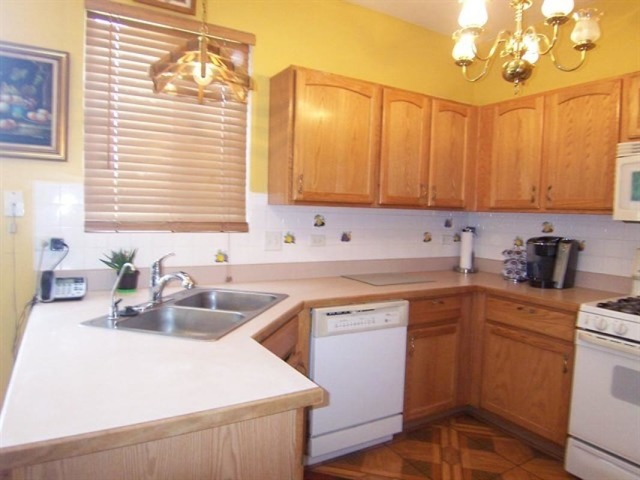 1609 Logan Ridge Dr, Plainfield, IL 60586 photo 5