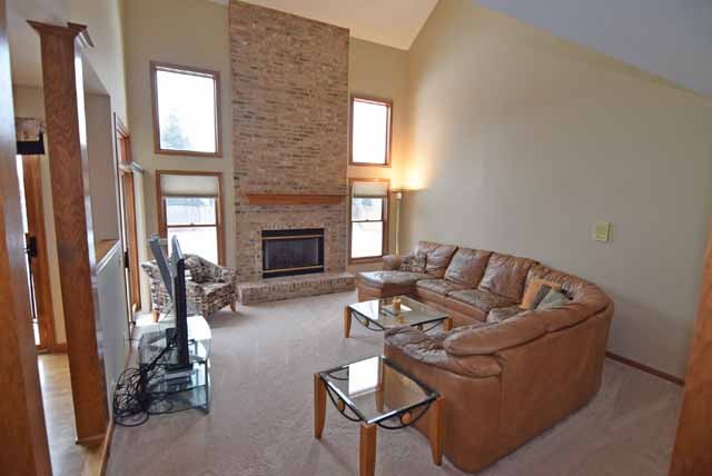 2110 Carlisle St, Algonquin, IL 60102 photo 7