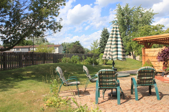 1395 Chippewa Trl, Wheeling, IL 60090 photo 24