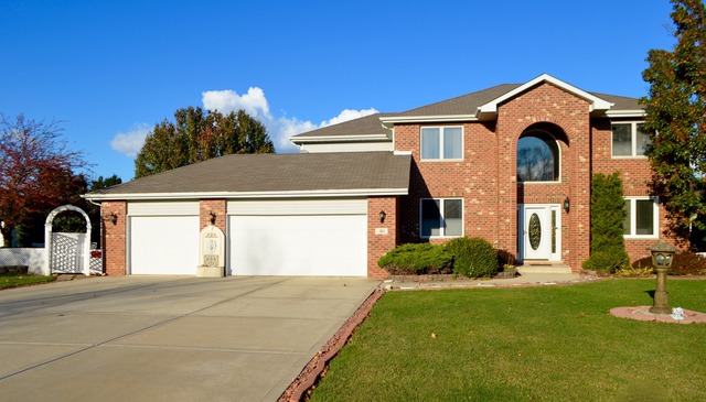 30 S Hampton Ct, Crete, IL 60417 photo 1