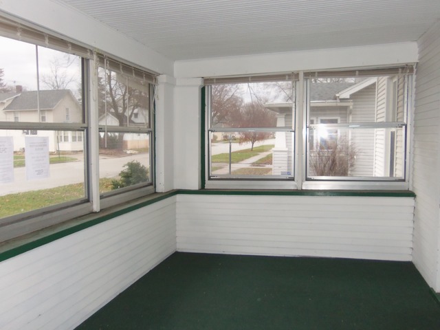 605 E Benton St, Morris, IL 60450 photo 4