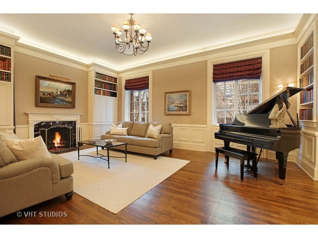 33 E Bellevue Pl #2E, Chicago, IL 60611 photo 3