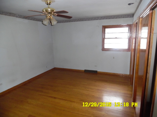 1930 Richton Rd, Steger, IL 60475 photo 4