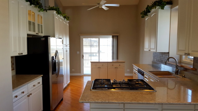 839 Harper Ct, Cary, IL 60013 photo 15