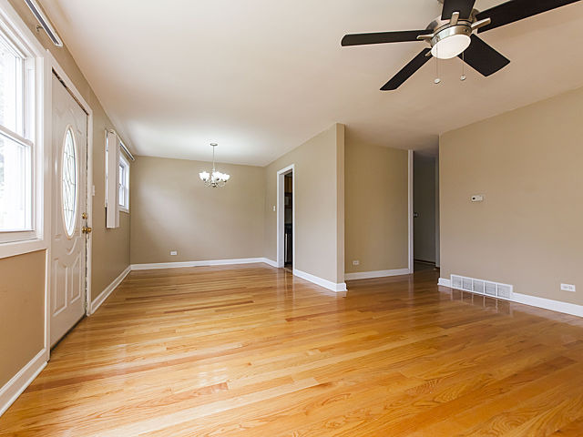 4600 First Ave, Lyons, IL 60534 photo 2
