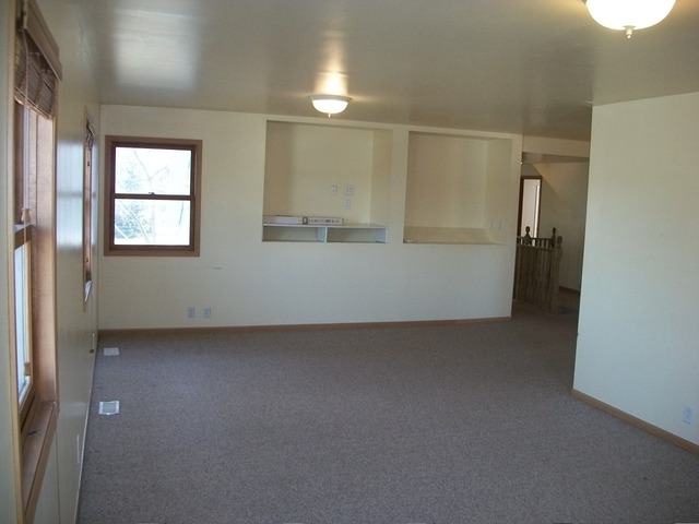 511 E Central Ave, Princeton, IL 61356 photo 12