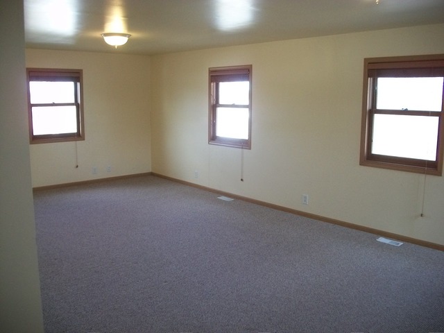 511 E Central Ave, Princeton, IL 61356 photo 11