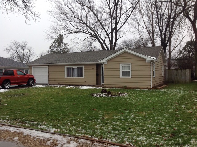 392 Colorado Ave, Aurora, IL 60506 photo 2