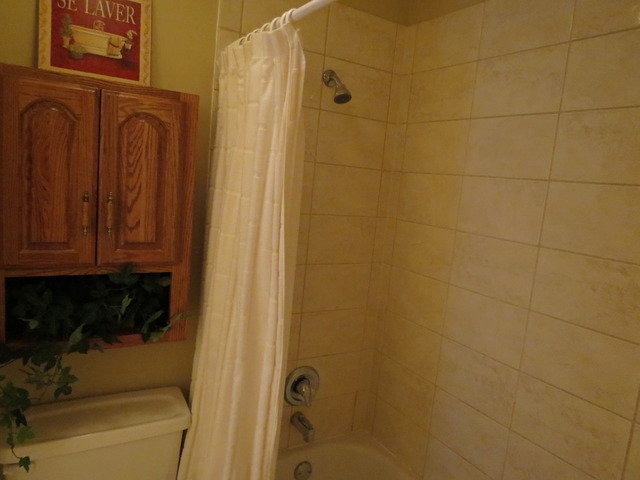 1776 Gloucester Ct #D, Wheaton, IL 60189 photo 15