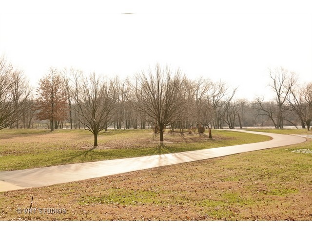 834 S Sandbar Rd, Kankakee, IL 60901 photo 2