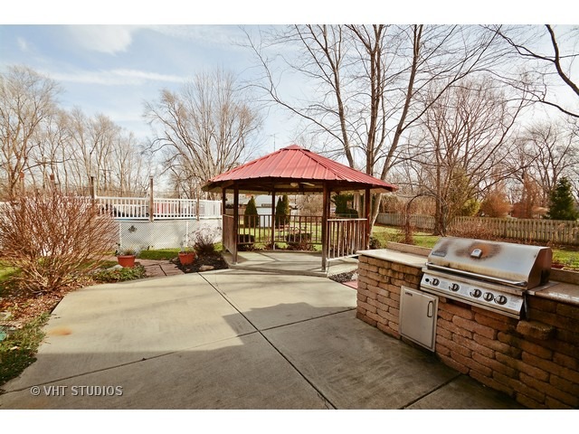 208 Tiverton Rd, Kankakee, IL 60901 photo 13