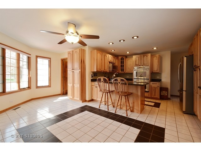 208 Tiverton Rd, Kankakee, IL 60901 photo 5