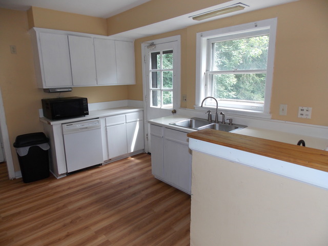 816 University Pl, Wheaton, IL 60187 photo 3