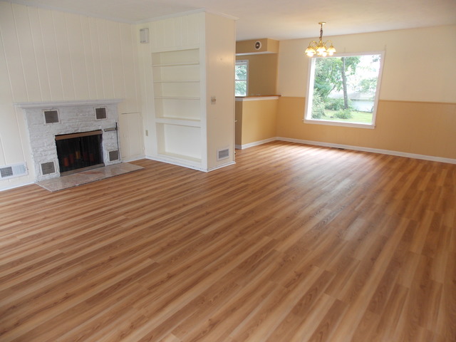 816 University Pl, Wheaton, IL 60187 photo 4