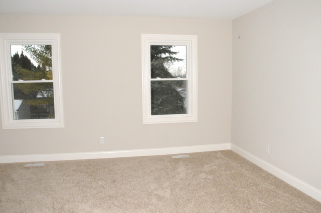 405 S Windhaven Trl, Mchenry, IL 60050 photo 19