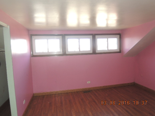 6853 Chestnut St, Hanover Park, IL 60133 photo 7