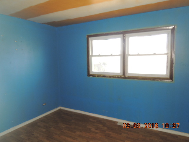 6853 Chestnut St, Hanover Park, IL 60133 photo 5