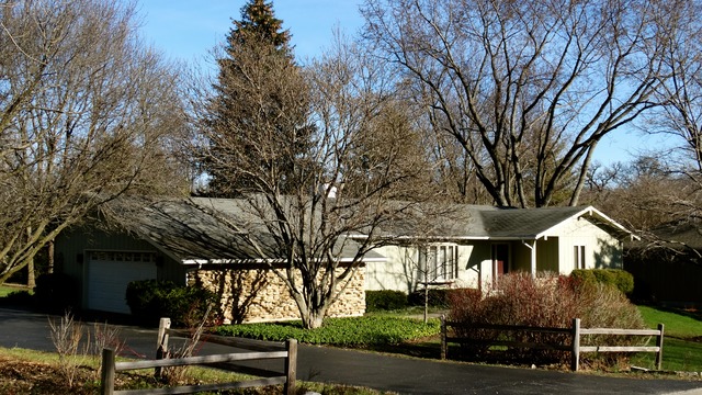 604 Joy Ln, Dundee, IL 60118 photo 1