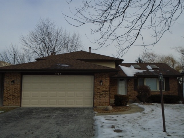 4901 Arquilla Dr, Richton Park, IL 60471 photo 1