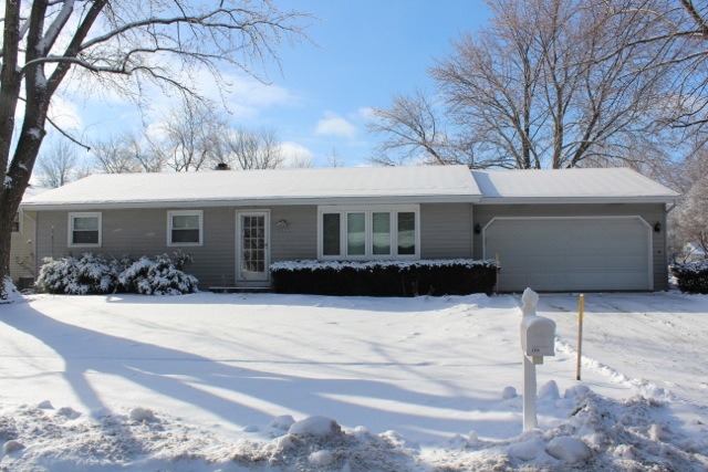 1356 Pappas Dr, Elgin, IL 60123 photo 1